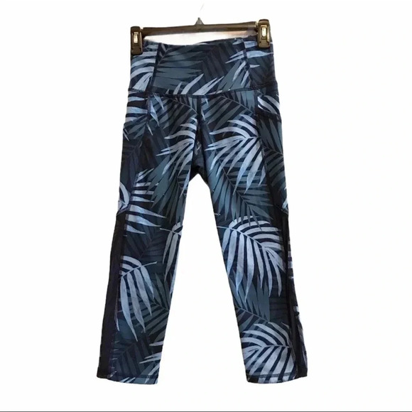 Old Navy Active Palm Leaf Cropped Mesh Leggings - Picture 1 of 10
